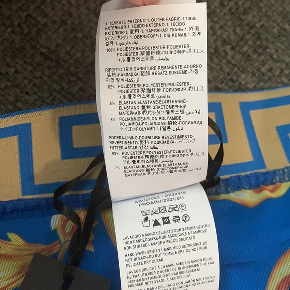*NWT* Versace Greca band swim trunks XL, sold out in stores - Picture 8 of 8